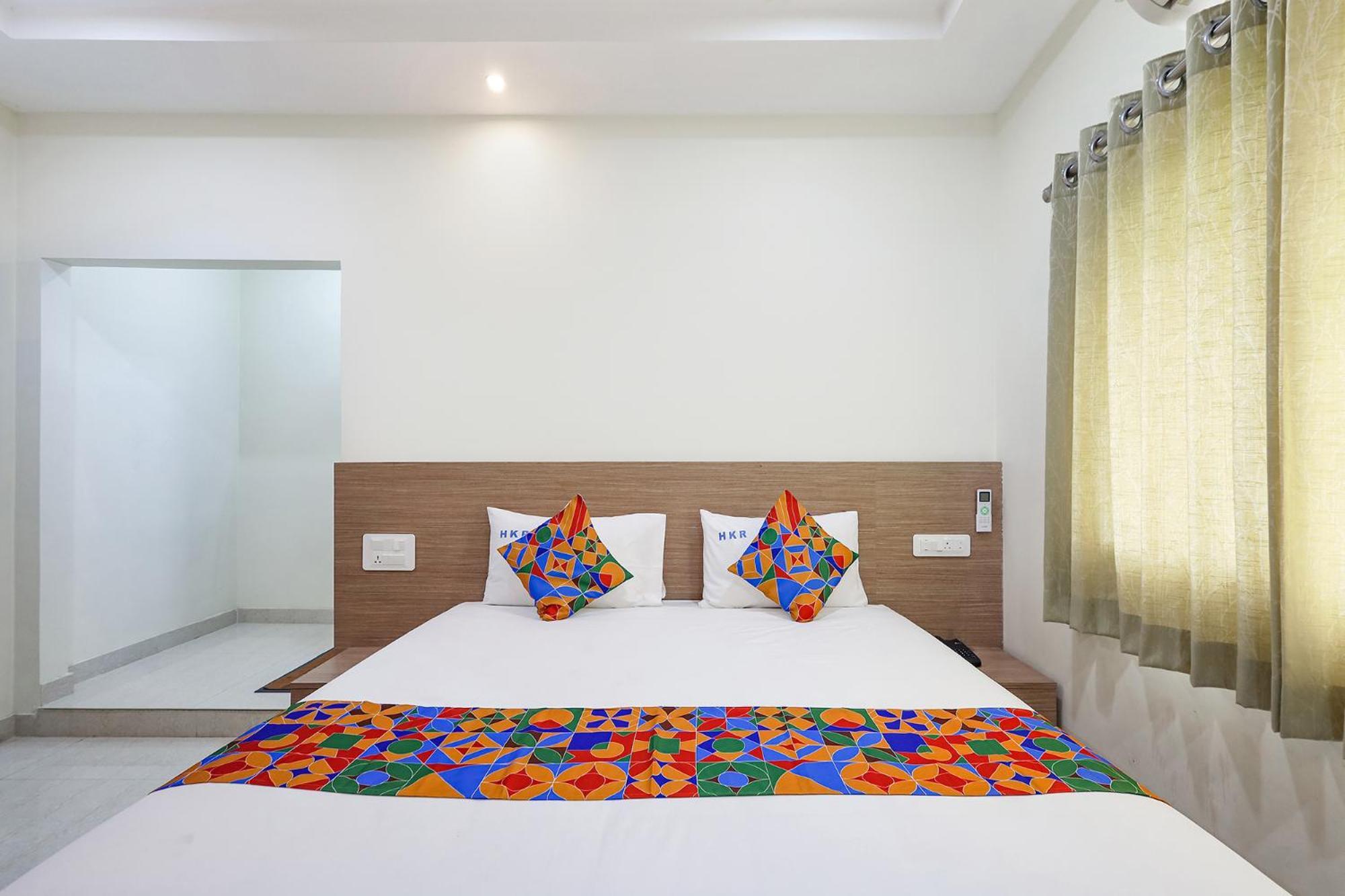 Fabhotel Karthikeya Residency - Tirupati Bus Stand - 900M Exteriör bild